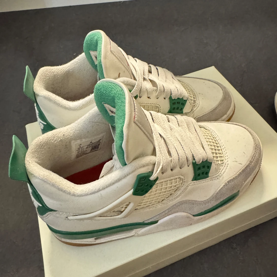 Nike SB Air Jordan 4 Pine Green - 3