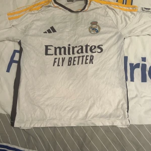 Real Madrid tröja  - Helt ny