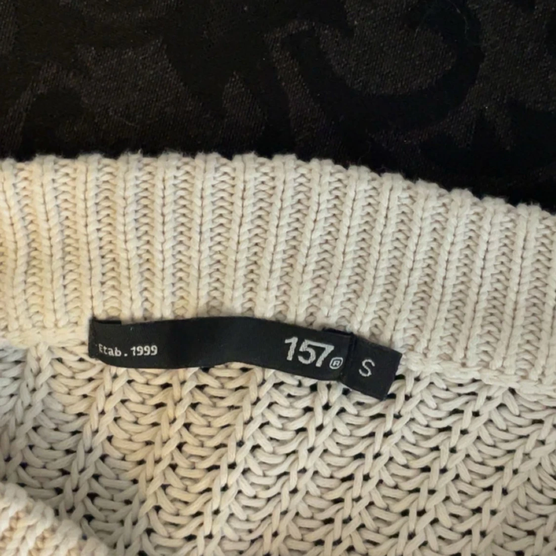 Randig stickad tröja  - 2