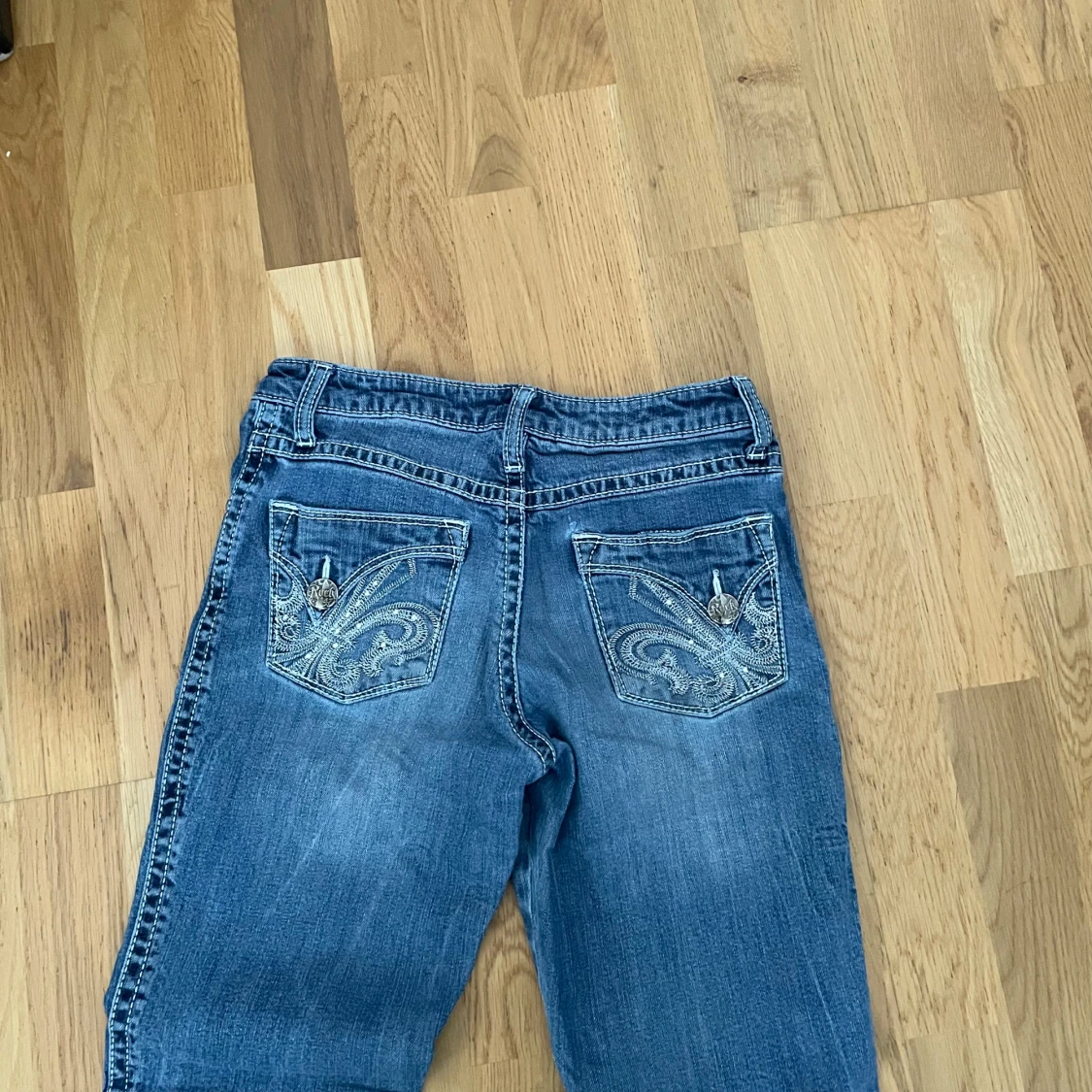 Blåa jeans  - 2