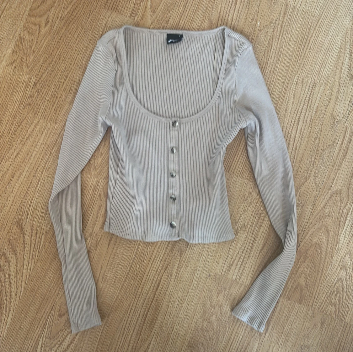 Beige ribbad topp  - 2