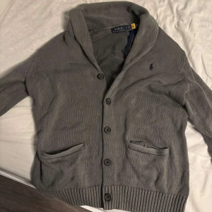 Ralph lauren - Helt ny, priset kan diskuteras, kontakta mig om du har några frågor 