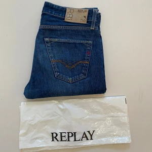 Unika replay jeans - Marinblåa replay jeans (Storlek W30 L34) Mycket bra skick ||  Pris kan diskuteras ||  Skriv vid minsta fråga eller fundering💯🤝