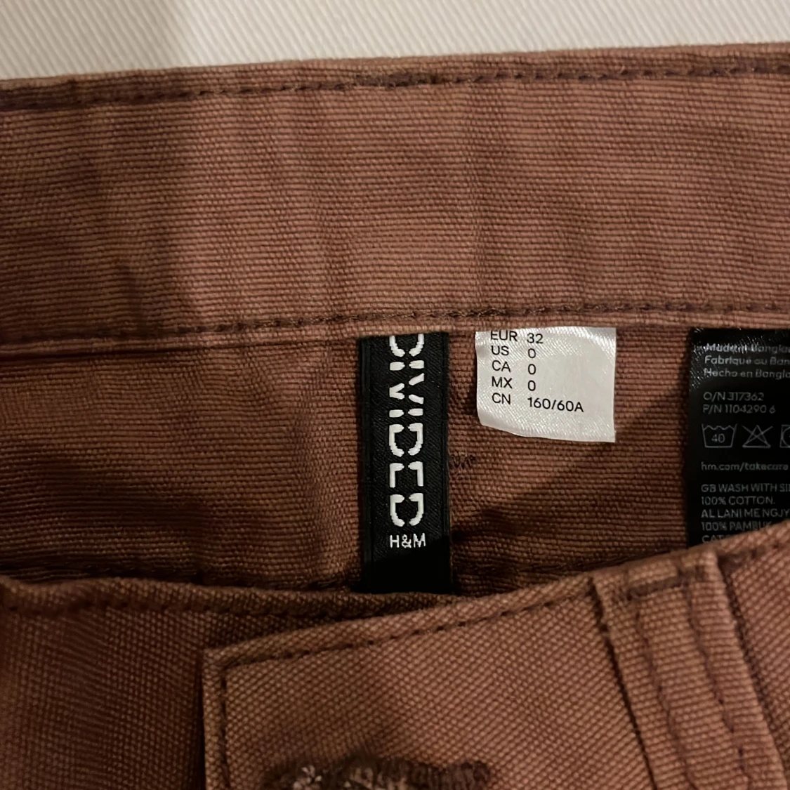 Brun kortkjol från H&M Divided - 1