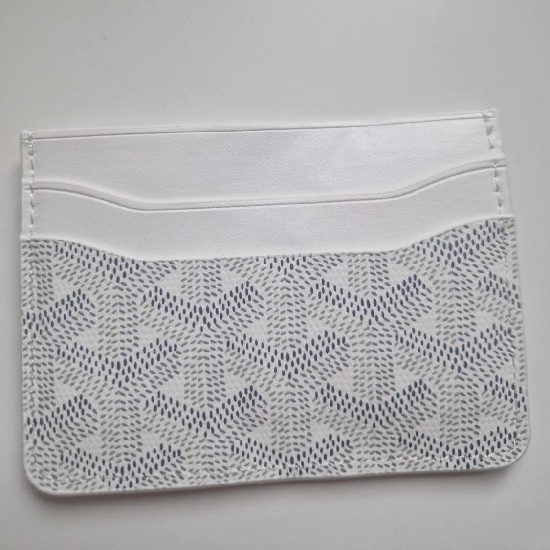 Vit korthållare - 1