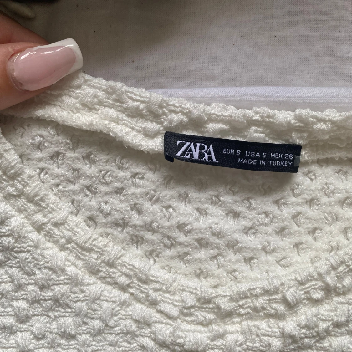 Vit strukturerad topp från Zara - 1