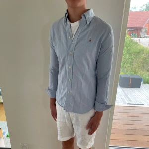 Polo Ralph Lauren skjorta  - Säljer nu denna Polo Ralph lauren skjorta, skriv för fler bilder/frågor🙌🏼