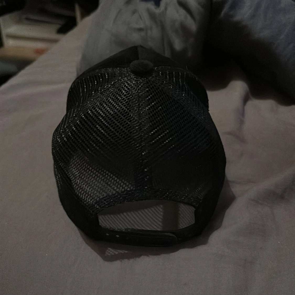 Svart keps med fototryck - 2