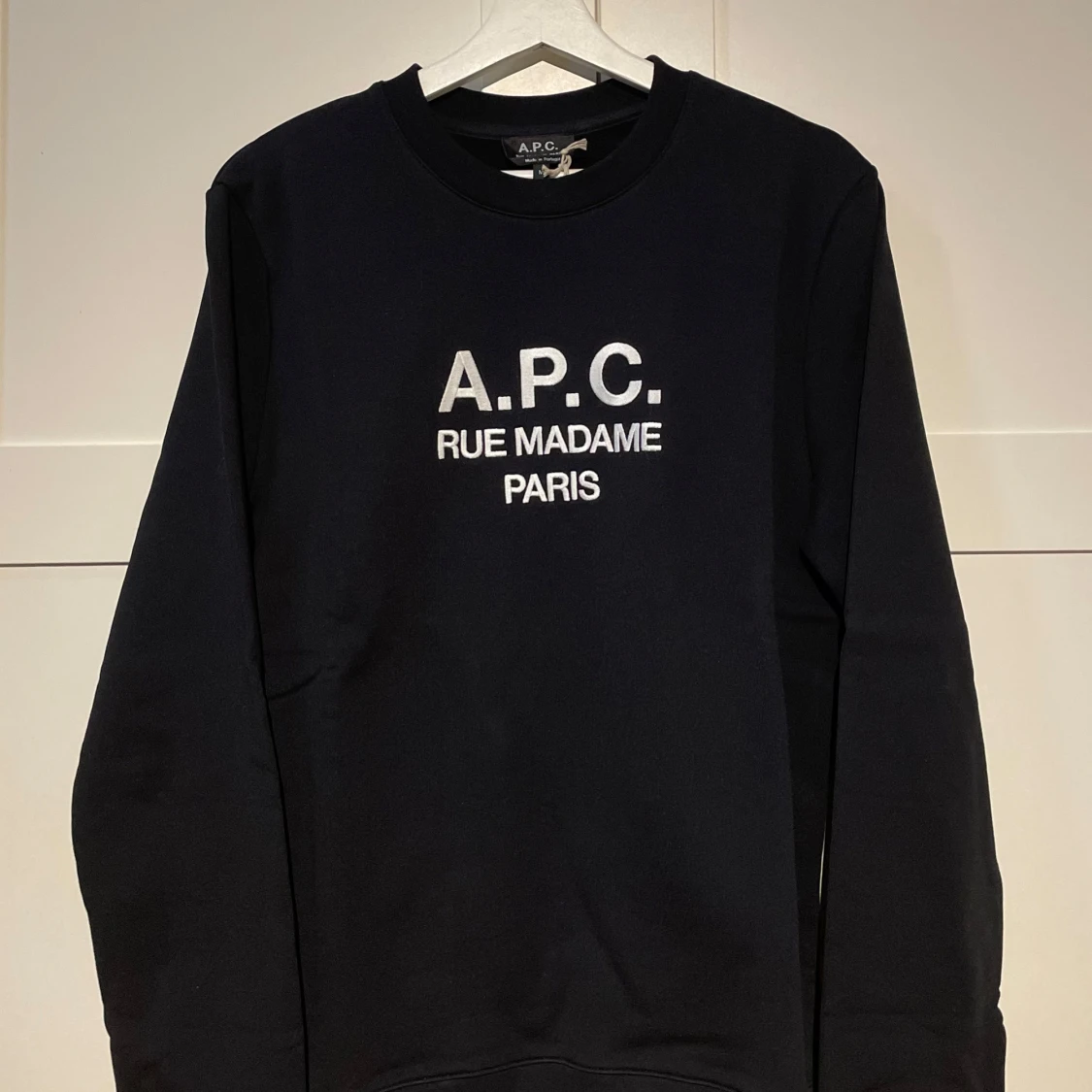 Helt ny tröja från A.P.C - 1