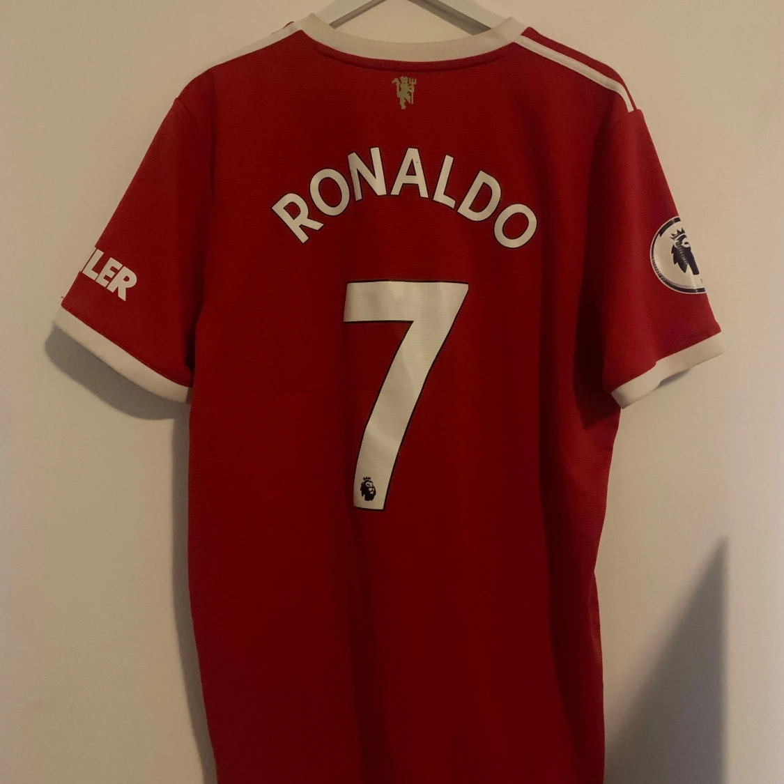 Röd Manchester United fotbollströja authentic - 1