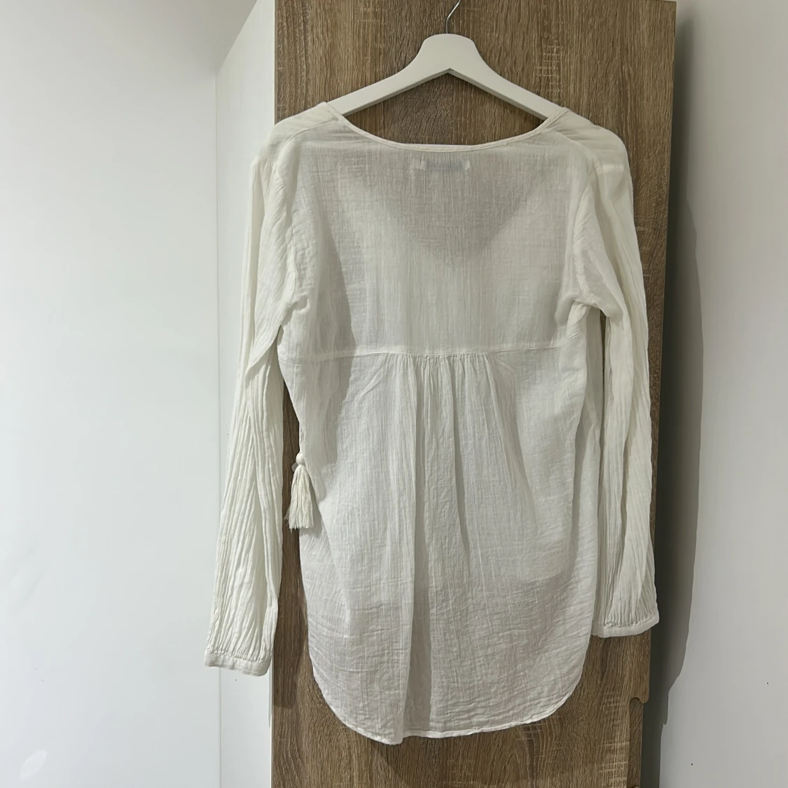 Vit blus från Bondelid - 1