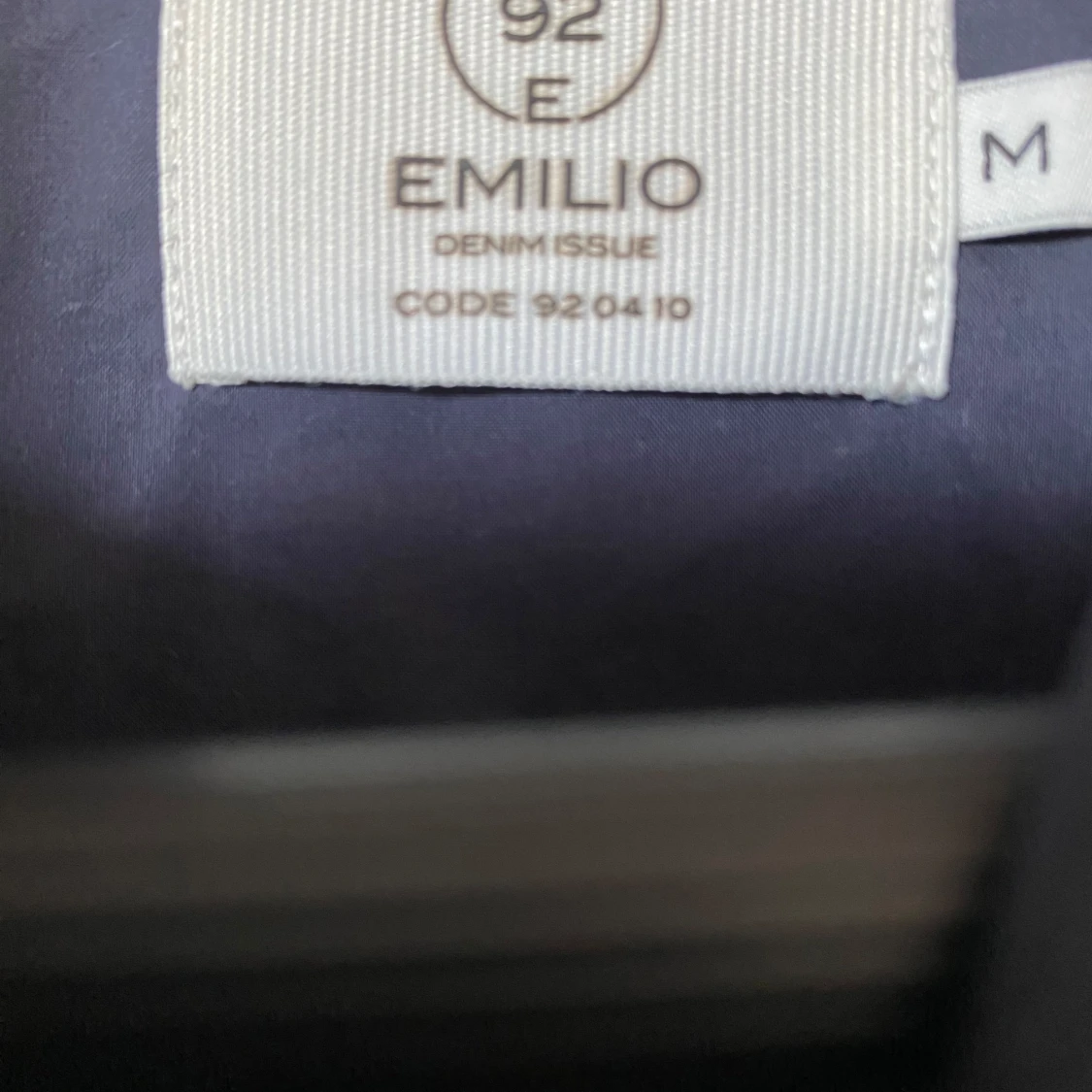 Fräsch mörkgrå skjorta - 2