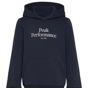 Mörkblå hoodie från Peak Performance - Säljer en snygg mörkblå hoodie från Peak Performance i storleken S. Pris kan diskuteras!