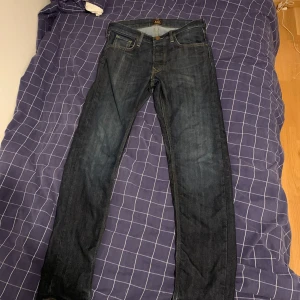 Lee jeans - Riktigt sköna och stiliga Lee jeanse 