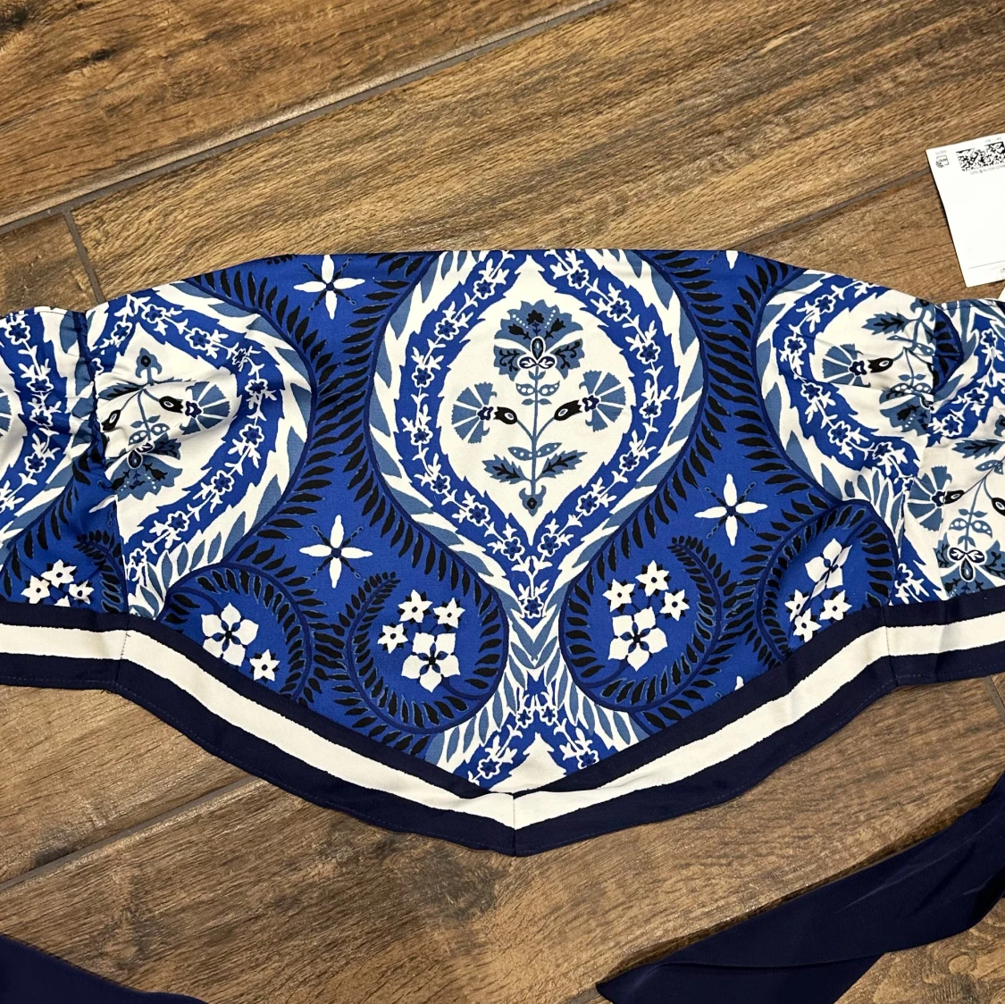 Bandana liknande topp - 1