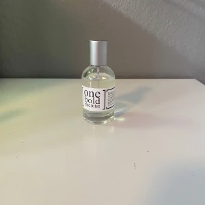 Parfym från One Bold Chemist - Inspirerad av imagination