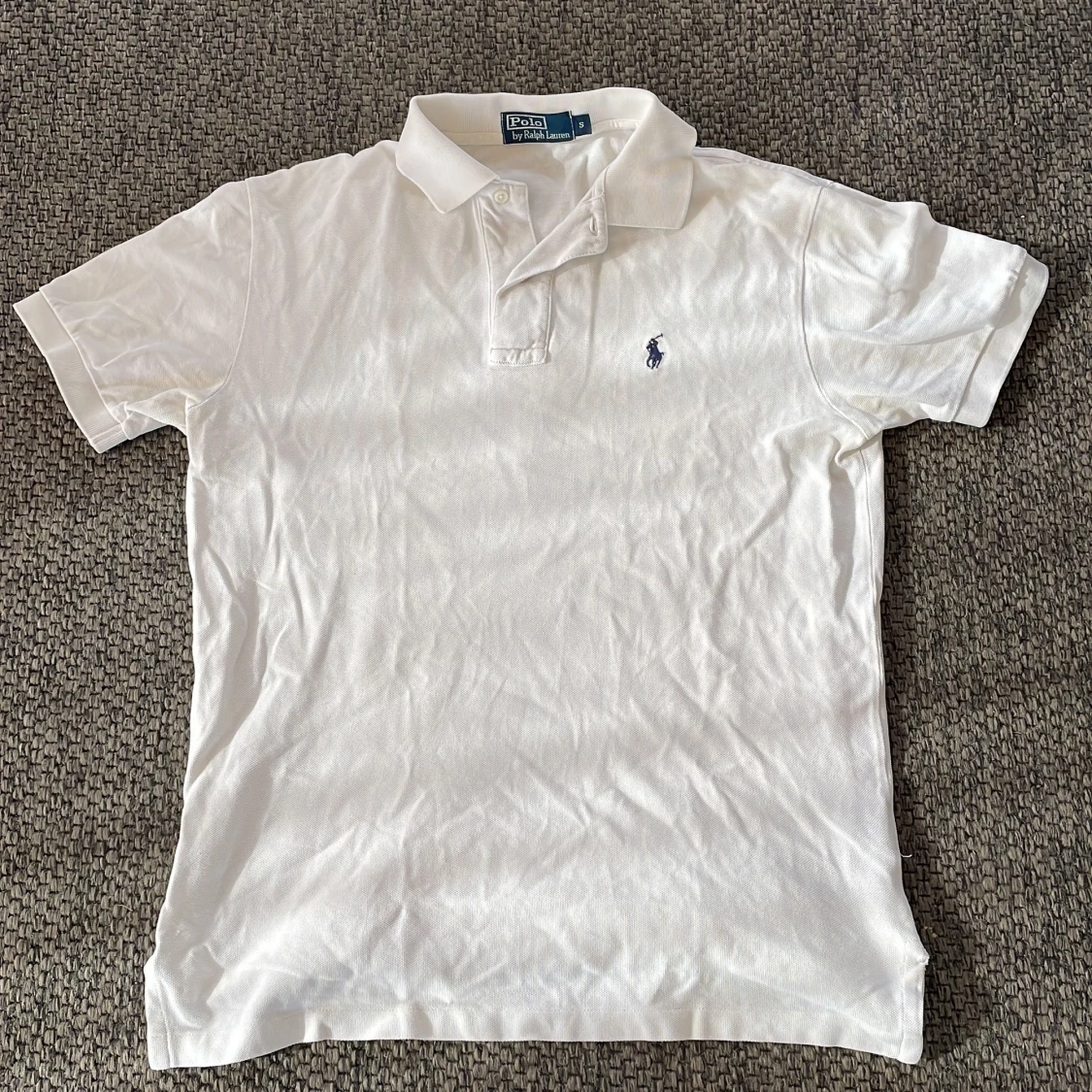 Vit pikétröja från Ralph Lauren