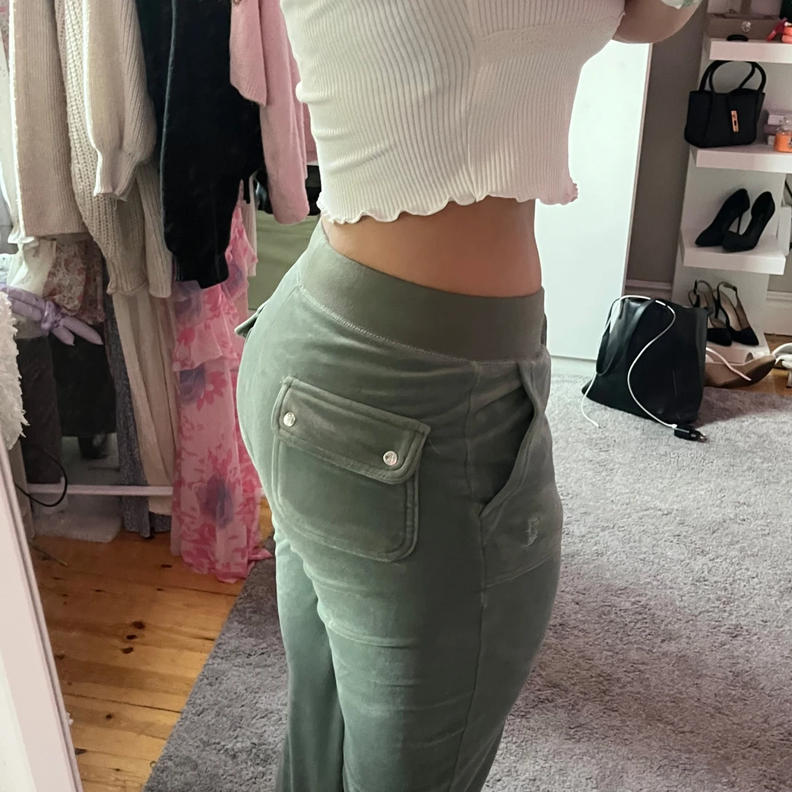 Gröna juicy byxor  - 1