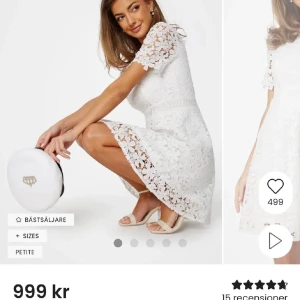 Vit spetsklänning med kort ärm - Superfin vit spetsklänning med korta ärmar och rund halsringning. Perfekt för studentfirande💞 skriv vid fler frågor!💞Nypris 1000kr💞