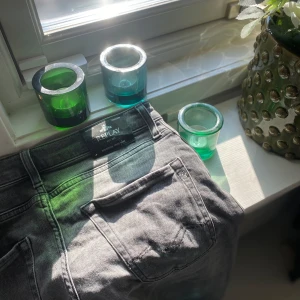 Replay jeans - Intresse koll!! Replay jeans i strlk 158cm, standard fit. Är köpta för 800kr på kidsbrandstore. (Pris kan diskuteras)