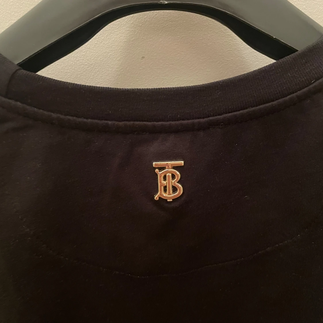 Burberry T-shirt med mönster inuti - 3