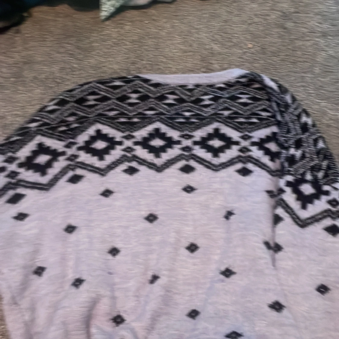Ljuslila stickad tröja med mönster h&M - 3