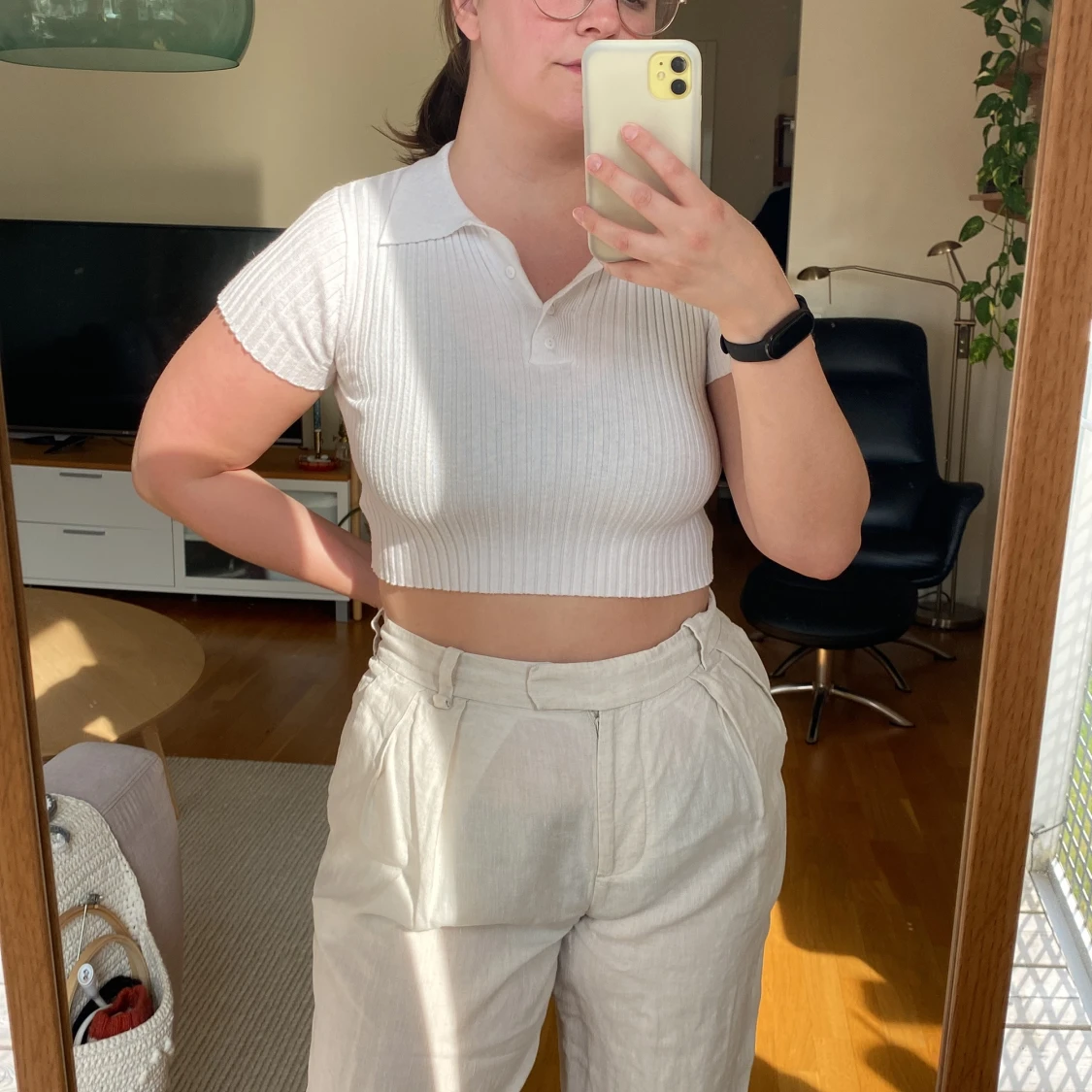 Vit croppad polotopp från SHEIN - 1