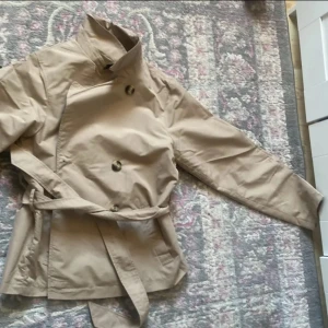 Beige kappa - Kappa från vero möda aldrig använd 