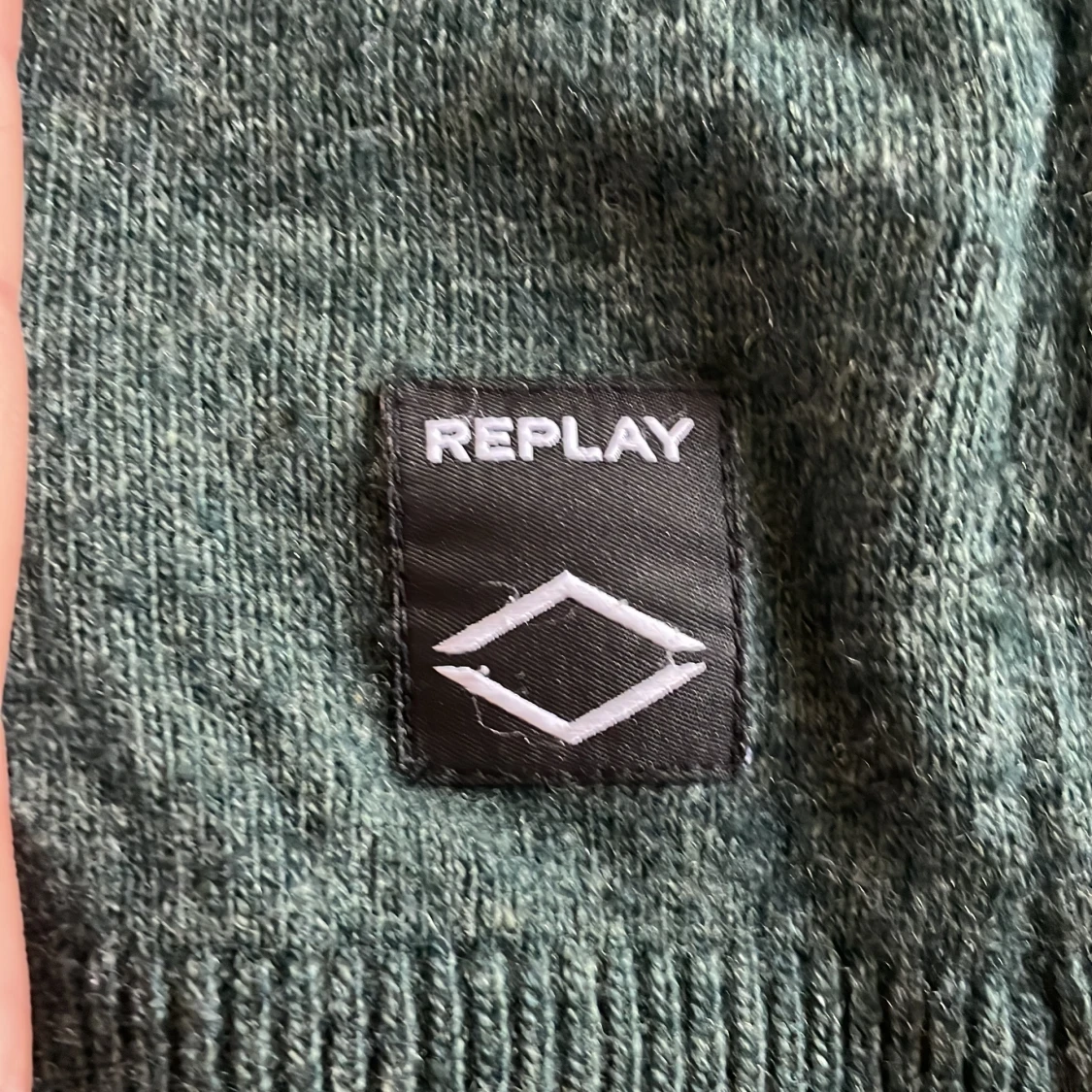 Mörkgrön stickad tröja från Replay - 3