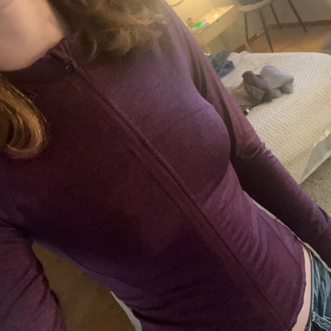 Lila ziptröja från SOC