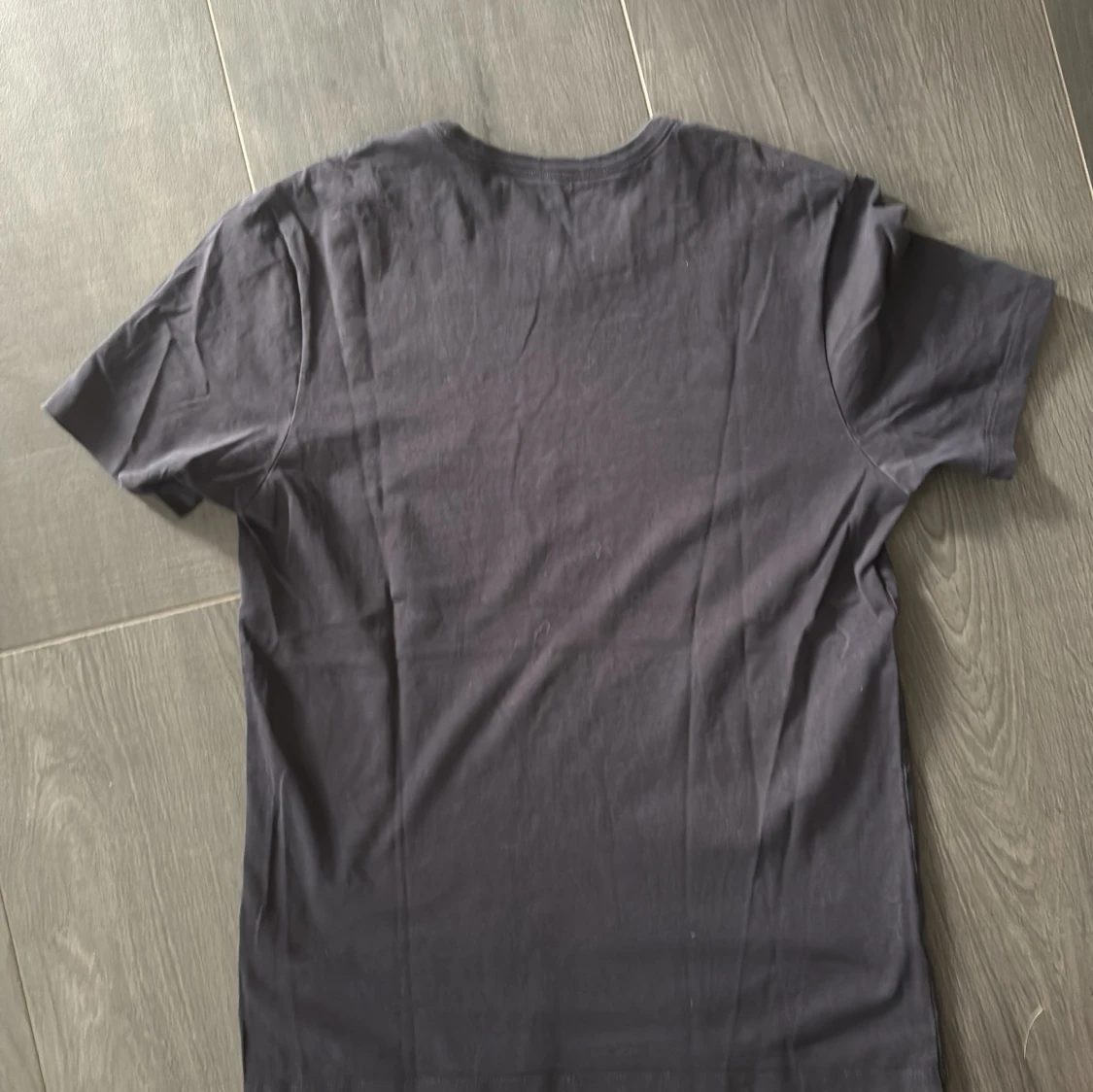 Svart t-shirt från Hugo Boss - 2