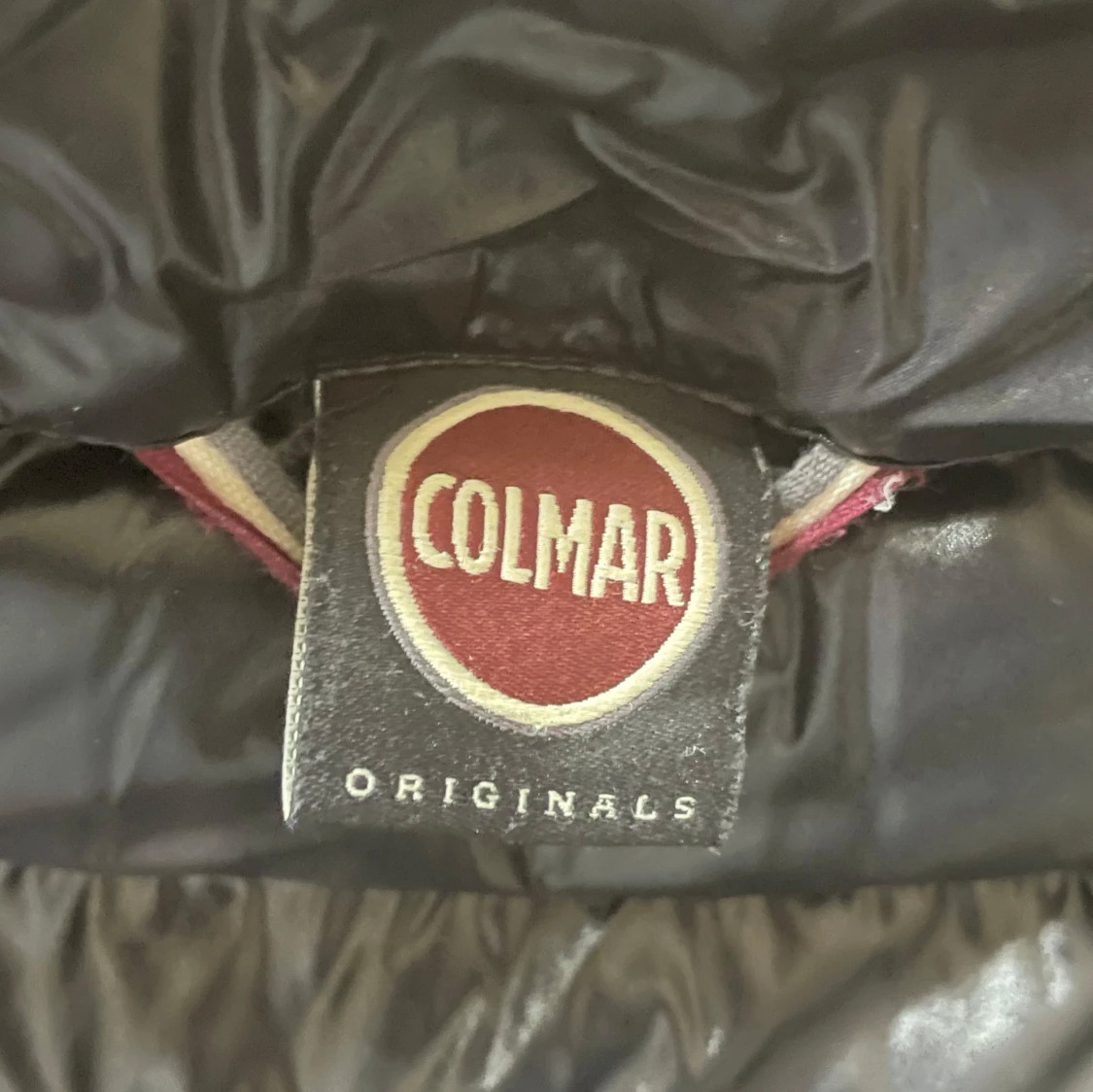 Svart pufferjacka från Colmar - 2