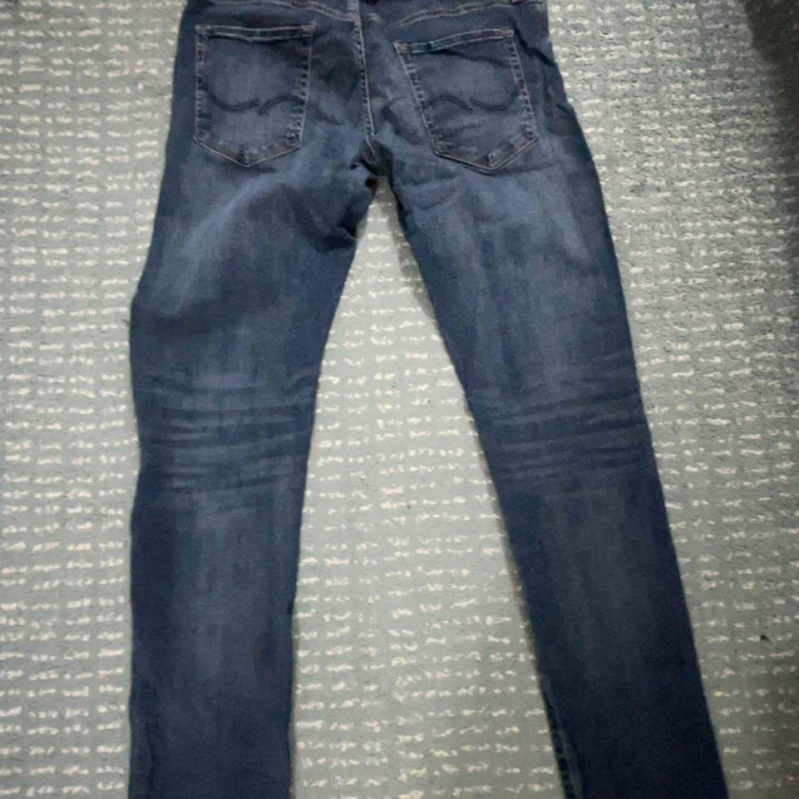 Mörkblå raka jeans - 1