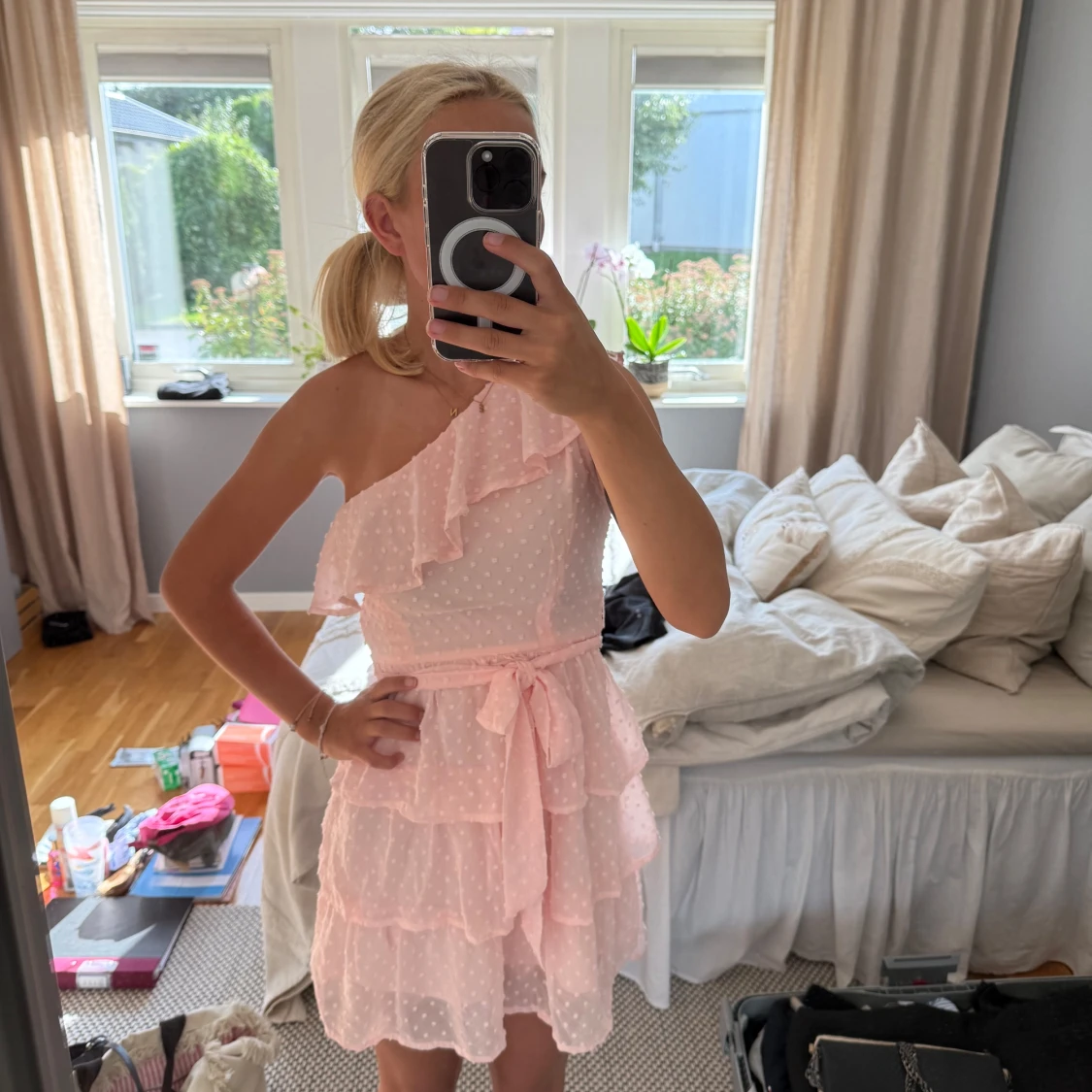 Ljusrosa klänning - 1