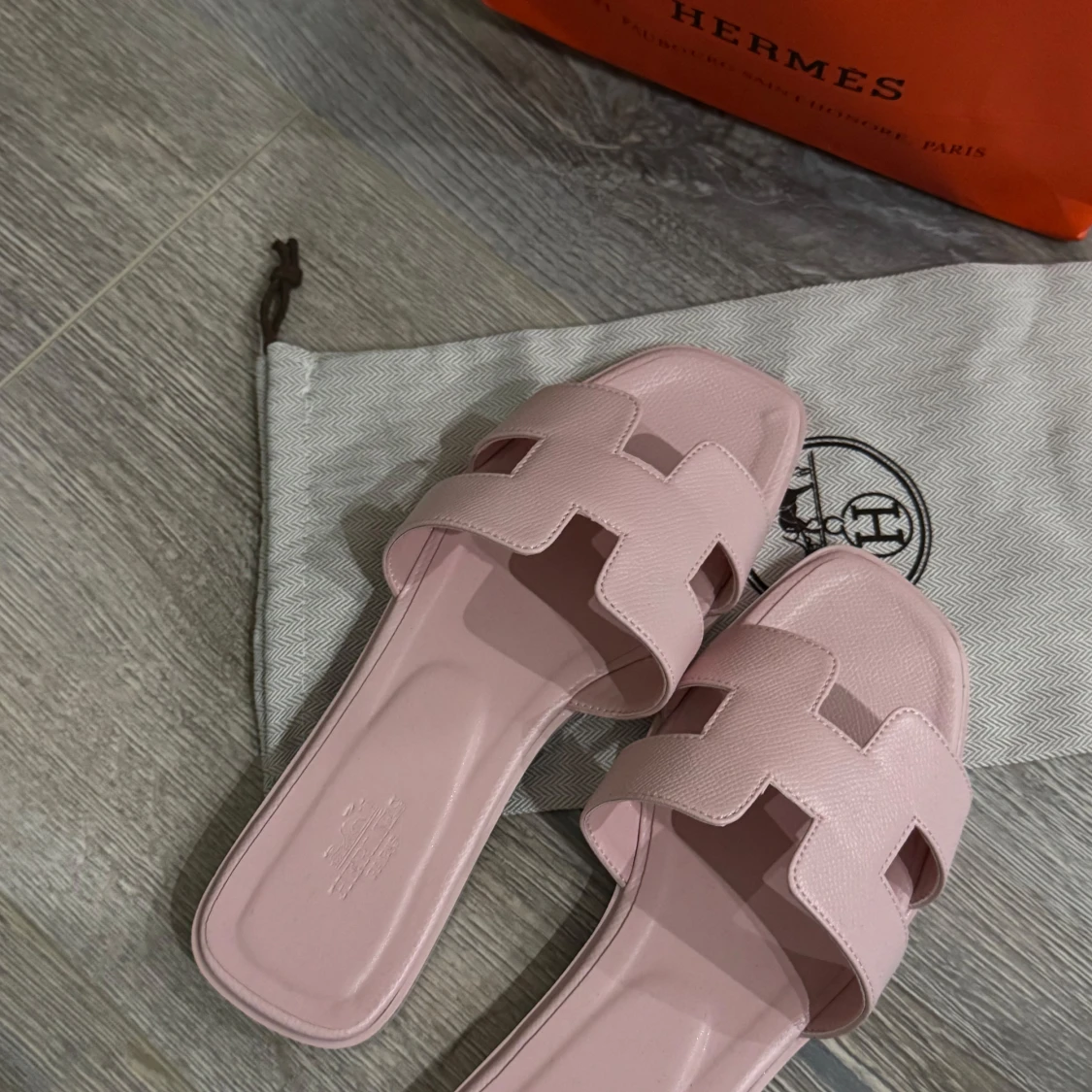 Oanvänd helt ny sandaler ljusrosa - 2