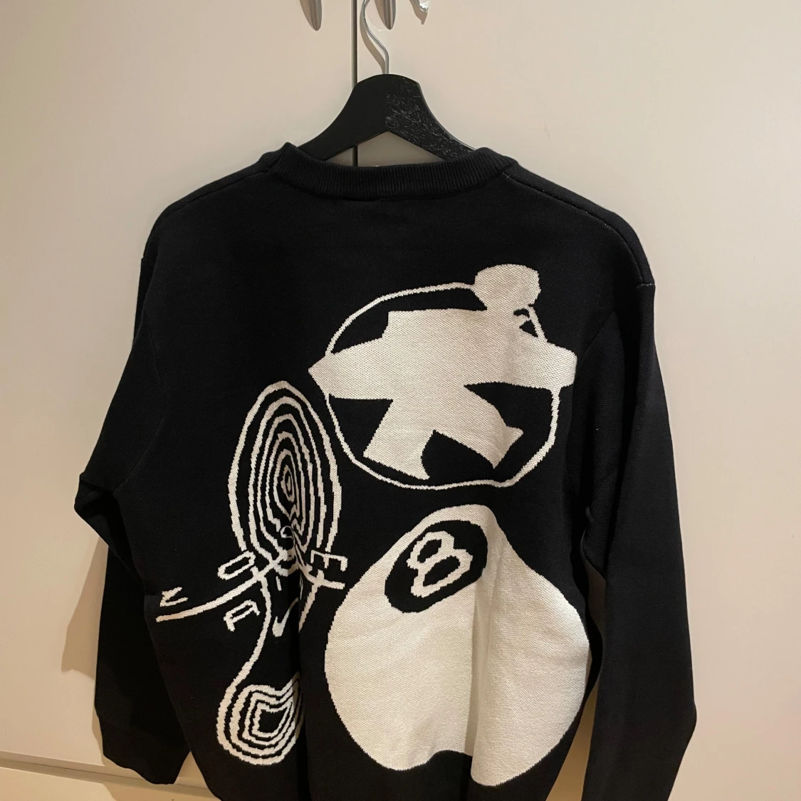 Svart stickad  tröja från Stüssy - 1