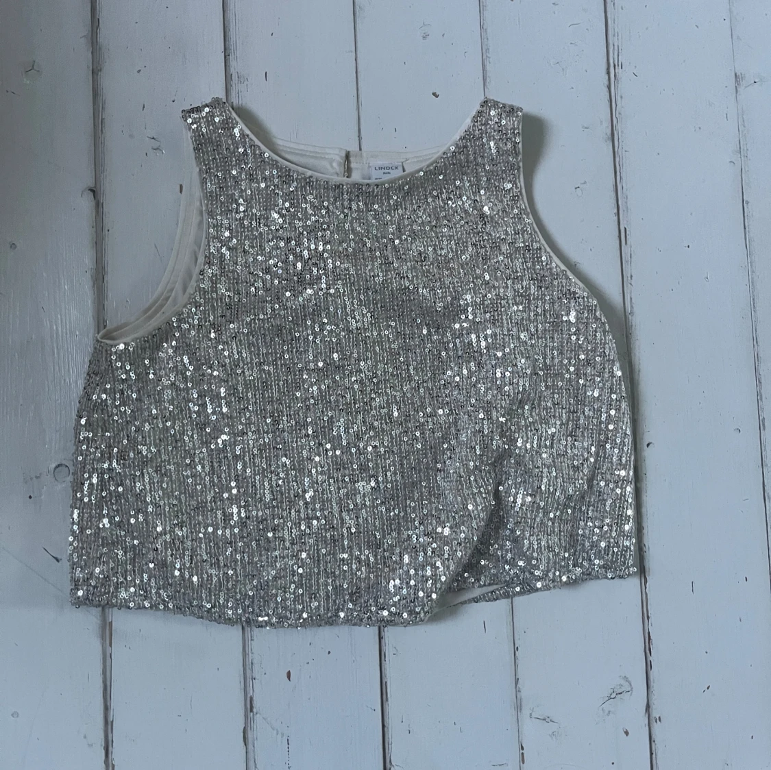 Glittrig tröja från Lindex 💕 - 1