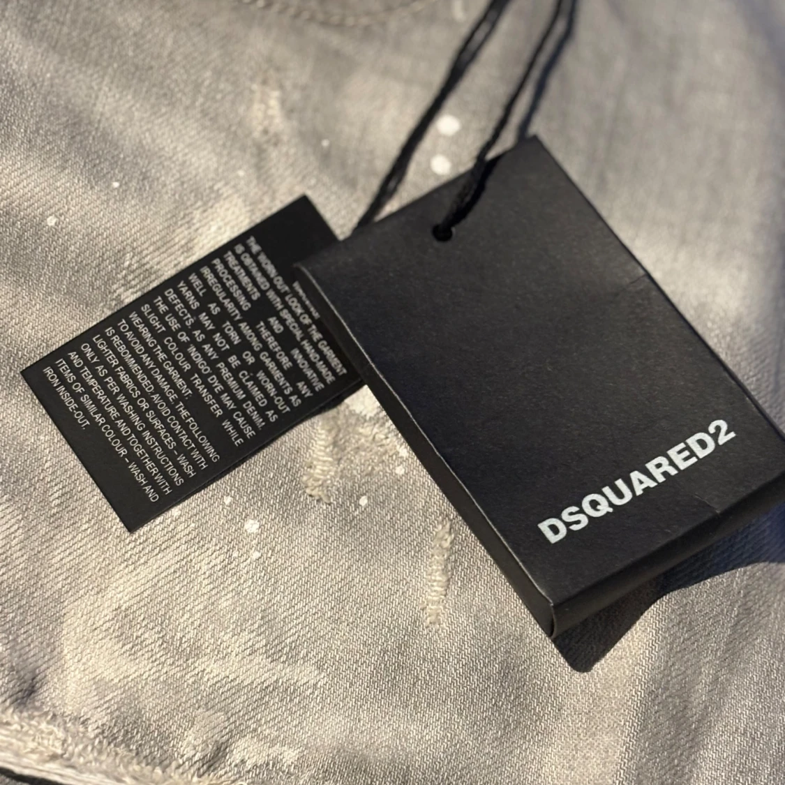 Gråa Dsquared2 jeans - 2