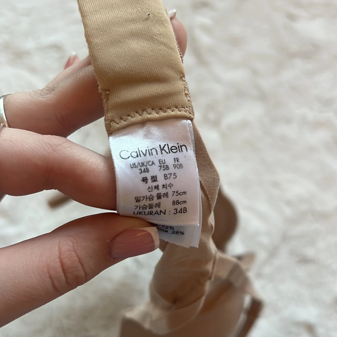 Beige bh från Calvin Klein - 2