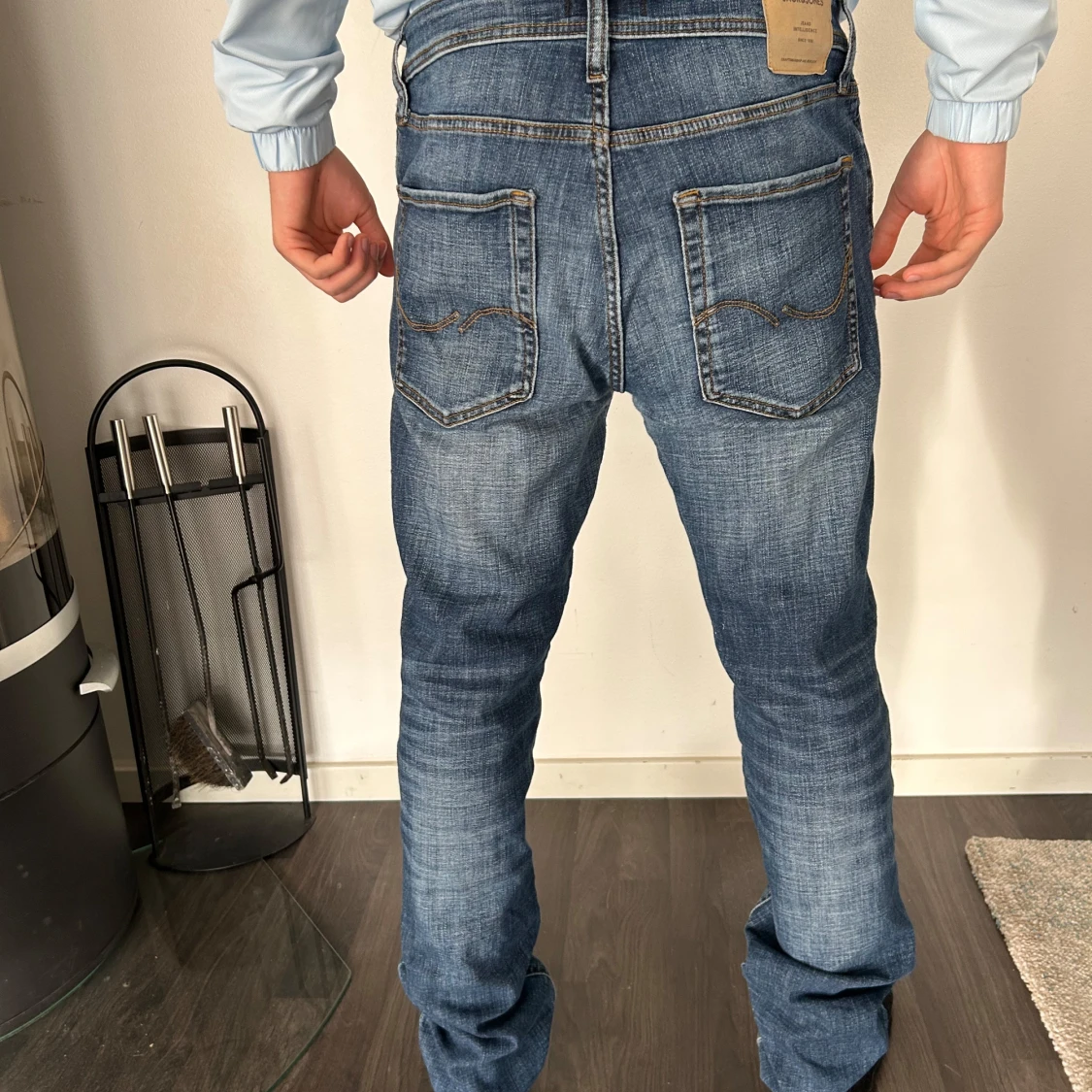 Blå jeans från Jack & Jones - 1