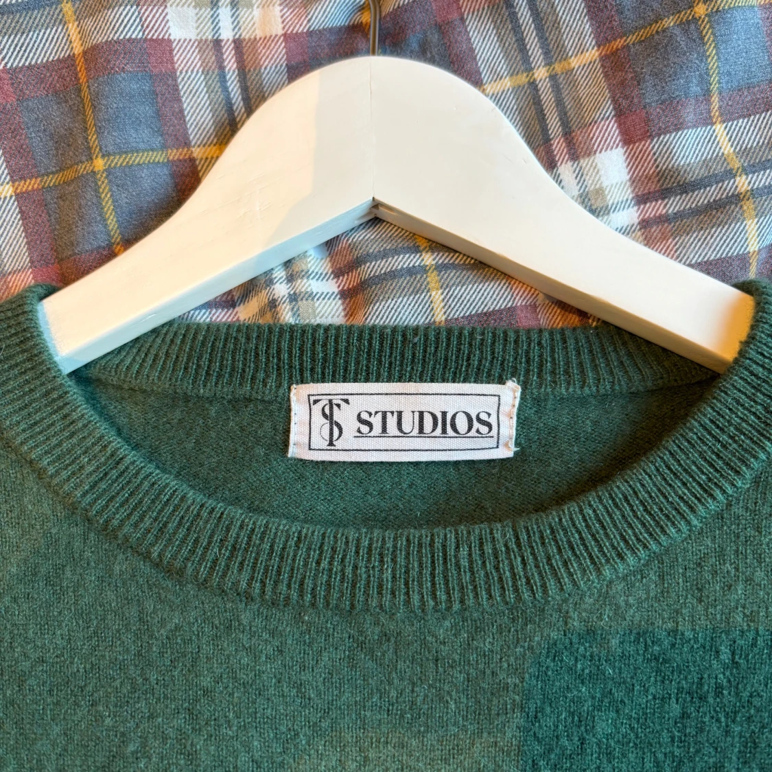 Grön kashmir tröja Studios - 2