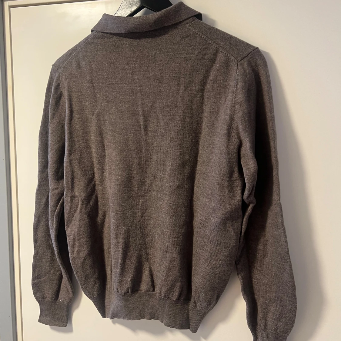 Grå merinoullströja från John Henric - 1