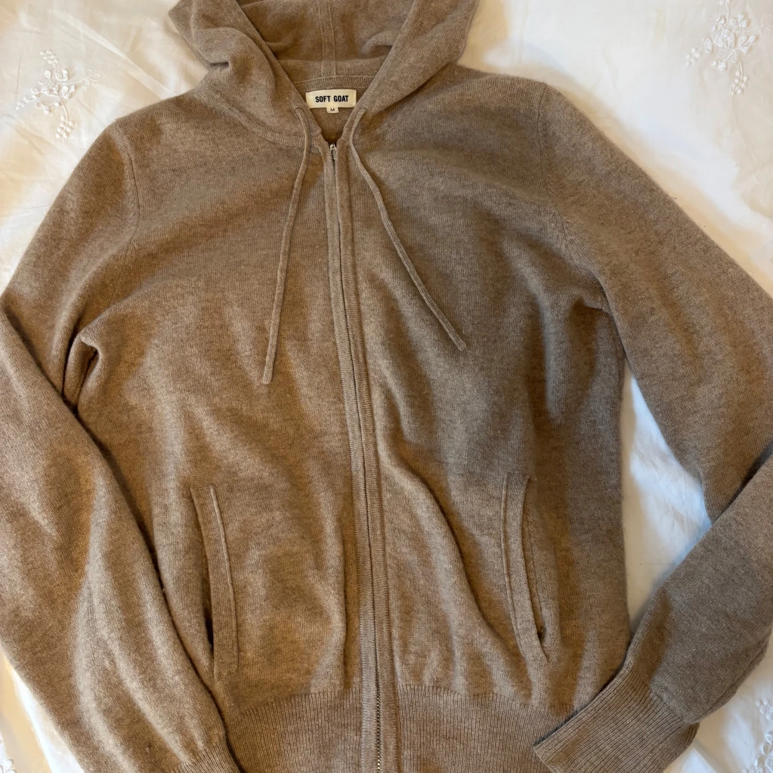 Softgoat sip hoodie  - 1