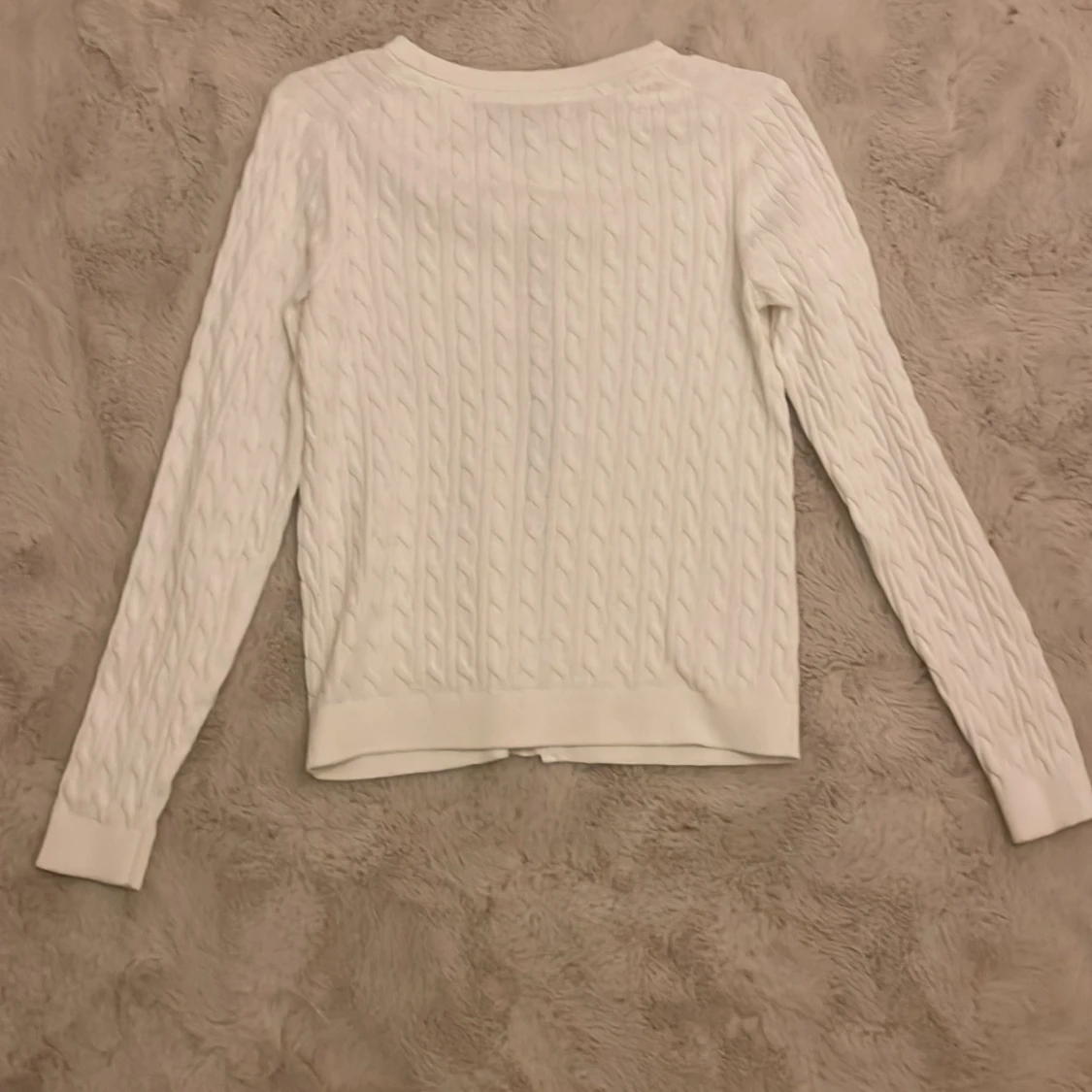 Vit kabelstickad kofta från Basic You - 1