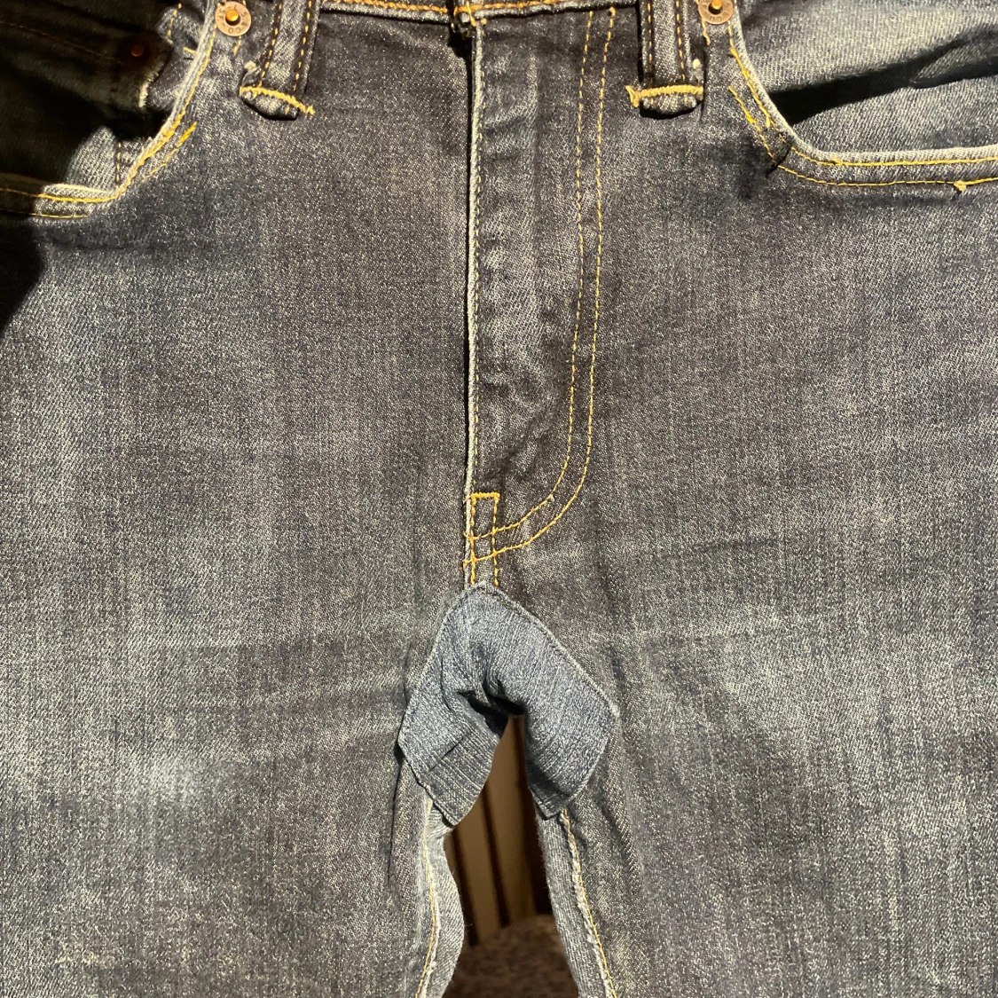 Blå jeansbyxor från Levis - 4