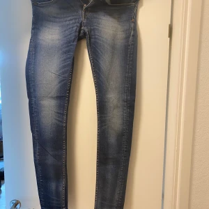 Tiger Of Sweden Jeans - Säljer ett par jeans från Tiger of Sweden knappt använda.