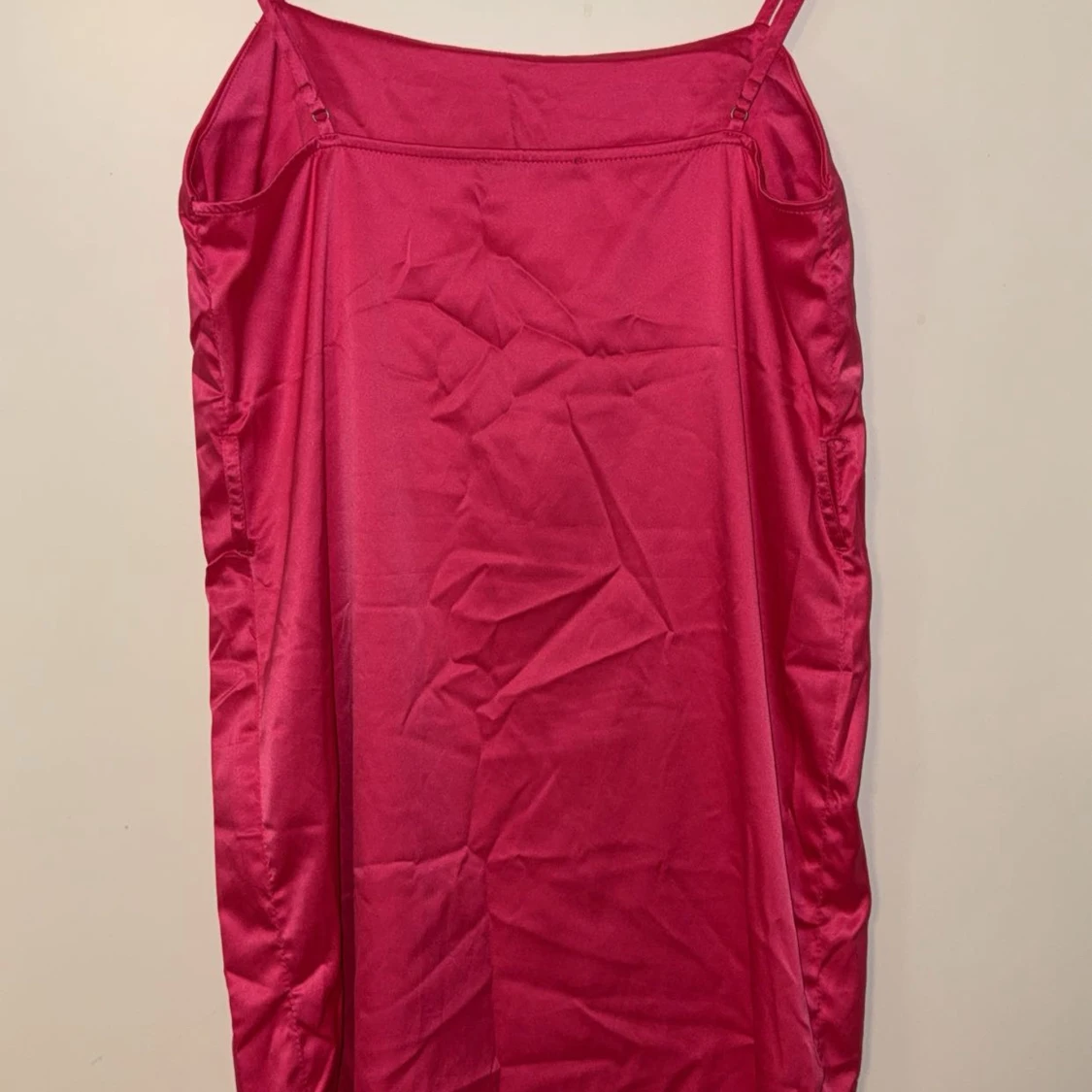 Rosa satin klänning från Zara - 1