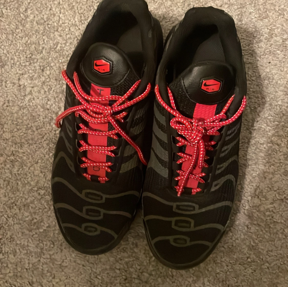 Nike Air Max Plus Tn Svart/Röd