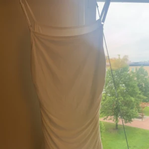 Kort klänning  - Klänning från SHEIN aldrig använd. Storlek xxs. 