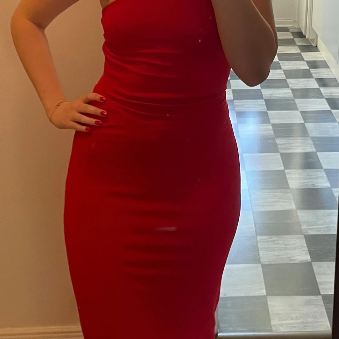 Röd långklänning från NA-KD XS - 3